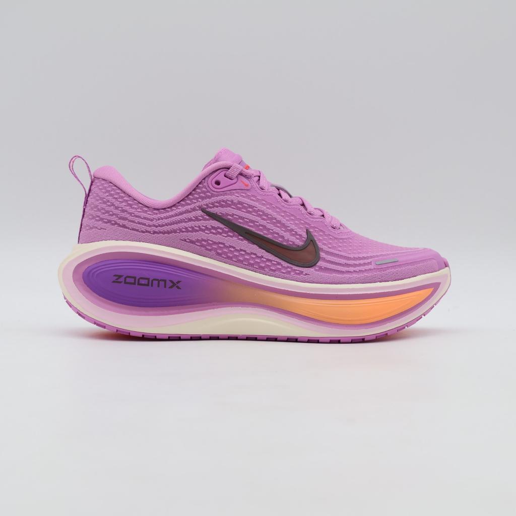 HV8154-503 Nike Vomero Plus Светло-малиновый/Розовый пеноматериал/Ярко-фиолетовый (Женский)