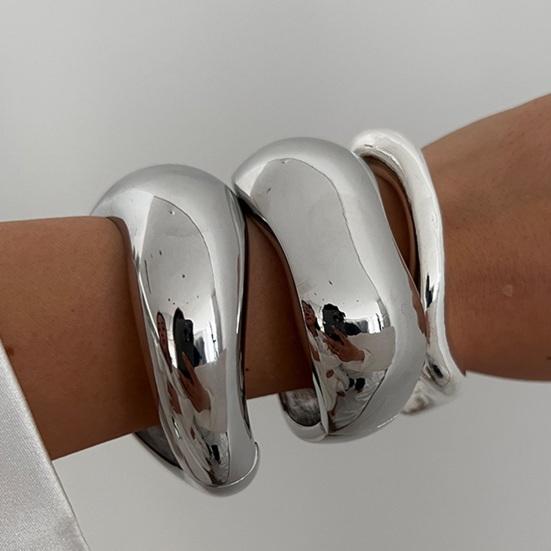 Earring Display Stand with 48 Hooks Earring Display Holder for Vendors 360 Degree All-Round Display Necklaces Bracelets