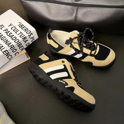 Ретро кожаные кроссовки на мягкой подошве в немецком стиле женские 2025 новая летняя тонкая дышащая сетка повседневная спортивная обувь Forrest Gump тренд