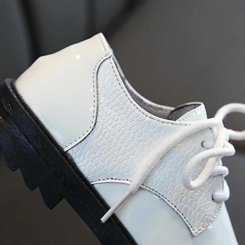 2024 Детские кожаные туфли для мальчиков, осень, новые модные, удобные, универсальные, свадебные, в британском стиле, черные туфли