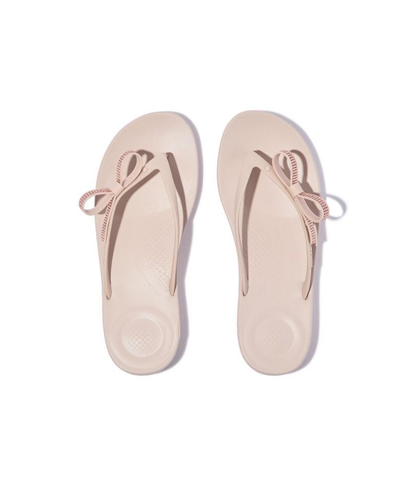 Женские сланцы Fitflop Eye Cushion с блестящим бантом - Nude Rose (Ft64K2Q047)