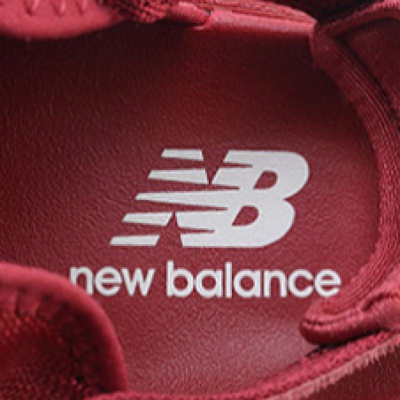 New Balance Сандалии Crv бордового цвета