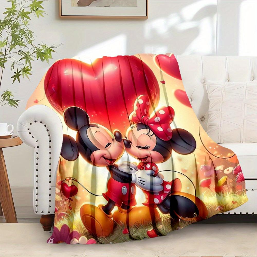 1x Throw Blanket - Romantic Mickey and Minnie Mouse Heart Design,