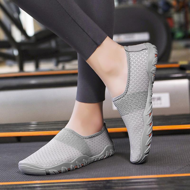 Обувь для воды, женская и мужская, быстросохнущая босиком, водные носки, пляжное плавание, спортивная обувь на открытом воздухе, новая дышащая легкая нескользящая обувь для дайвинга и плавания