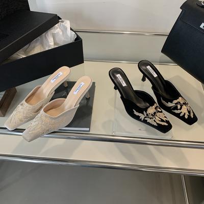 Женские туфли-сабо с вышивкой, новые, с вышивкой в виде цветов, в стиле ретро, модные, с квадратным носком, на высоком каблуке, сандалии, женская обувь