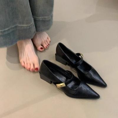 Женские 2025 новые простые и универсальные туфли на каждый день с темпераментом, одинарные туфли из маленькой кожи