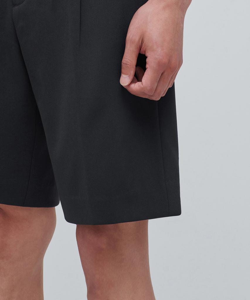 MUSINSA STANDARD Lightweight Hidden Banding Half Slacks [Dark Gray]
