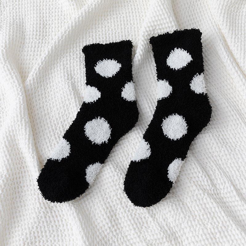 Socks Women Cute Solid Soft Fluffy Dot Socks White Black Coral Velvet Winter Warm Home Indoor Floor Terry Towel Fuzzy Sock Sox
