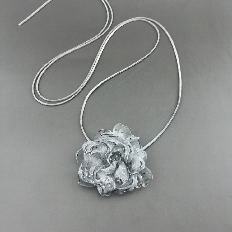 Ожерелье с 3D подвеской в виде розы, универсальная цветочная цепочка для ключиц, чокер с имитацией цветка