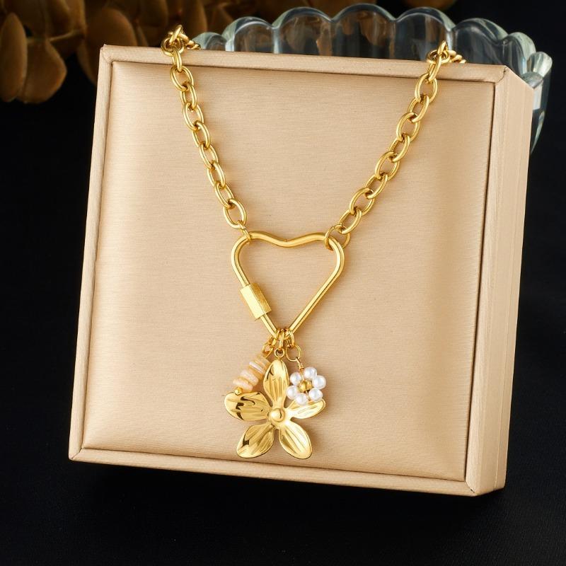 Gold Flower Pendant Necklace Heart Shaped Clasp Link Chain Necklace for Women Fashion Jewelry