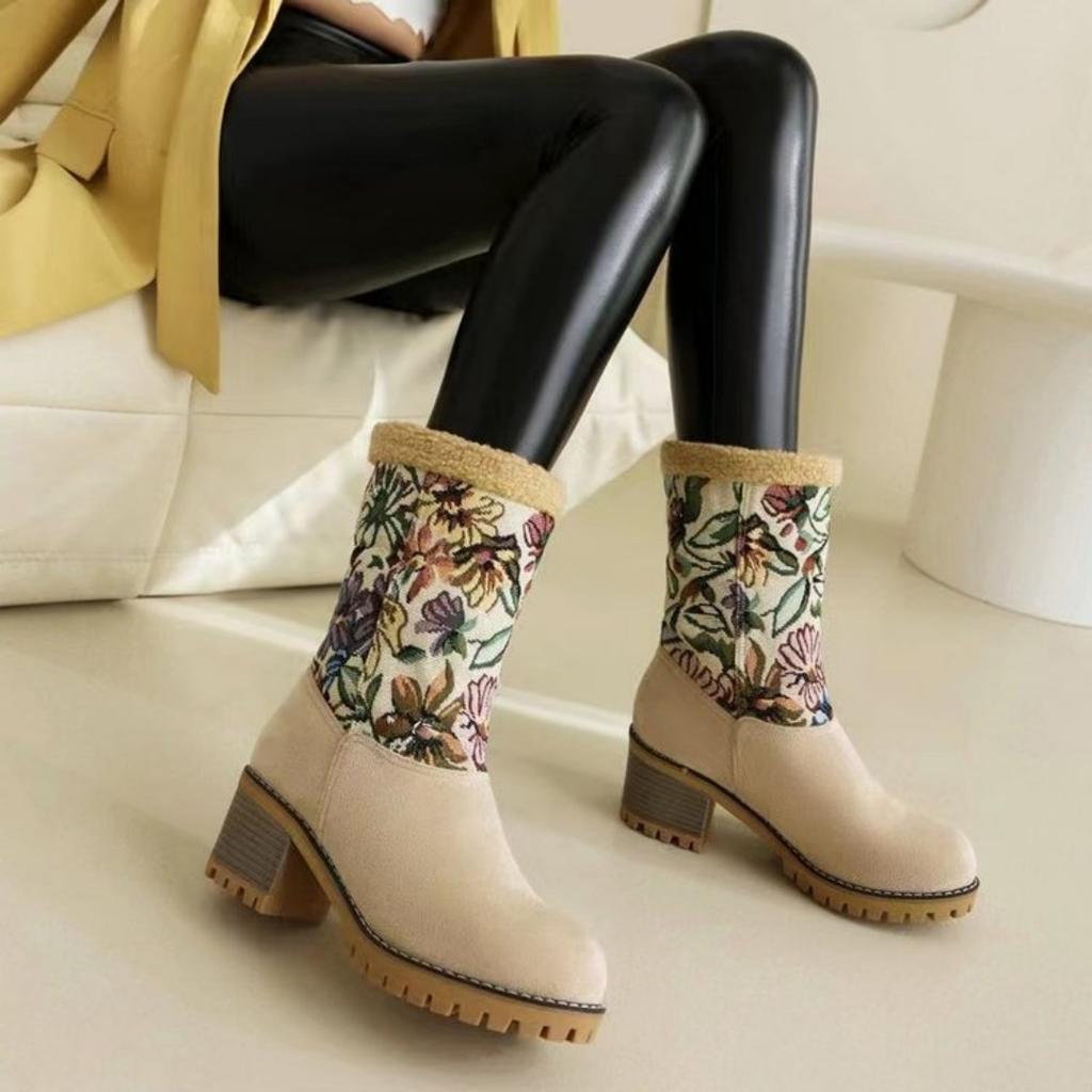 Fashion Winter Plush Warm Women's Boots Anti Slip and Cold Proof Thick Soled Short Boots Outdoor Versatile, Two On, Trendy Women's Shoes