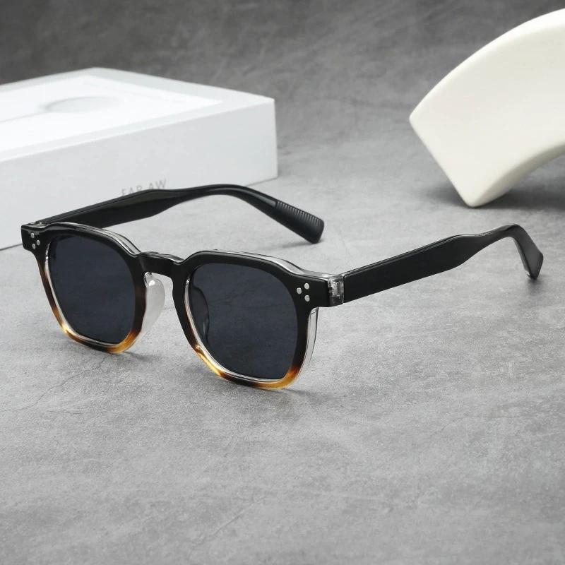 New Leisure Luxury Thick Framed Sunglasses Classic Square Small Frame Uv Resistant Street Photography Uv400 Shades Glasses