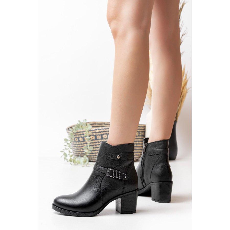 Женские повседневные ботинки из натуральной кожи на среднем массивном каблуке