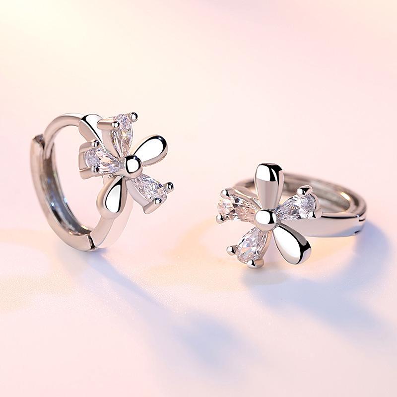 Trendy Plum Blossom & Snow Chrysanthemum Crystal Stud Earrings - Cross-Border Bestselling Jewelry