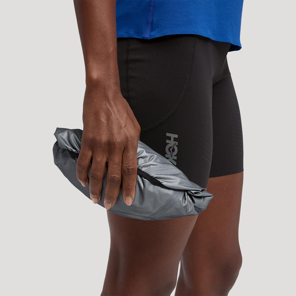 [hoka] Hoka Women's Skybreeze Waterproof Jacket GTX 1170891-BLK