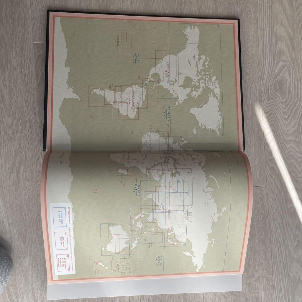 [Б/У] АТЛАС МИРА THE TIMES