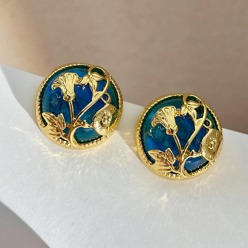 Классические серьги среднего размера для женщин и девочек с эмалью и цветком, серьги-клипсы, винтажные элегантные женские вечерние аксессуары для банкетов высокого класса, ювелирные изделия