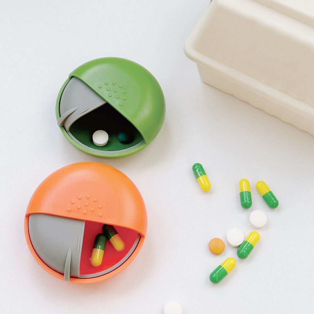Mini Spin Pill Organizer Sealed Pill Container Creative Round Rotating Pill Box  for Travel