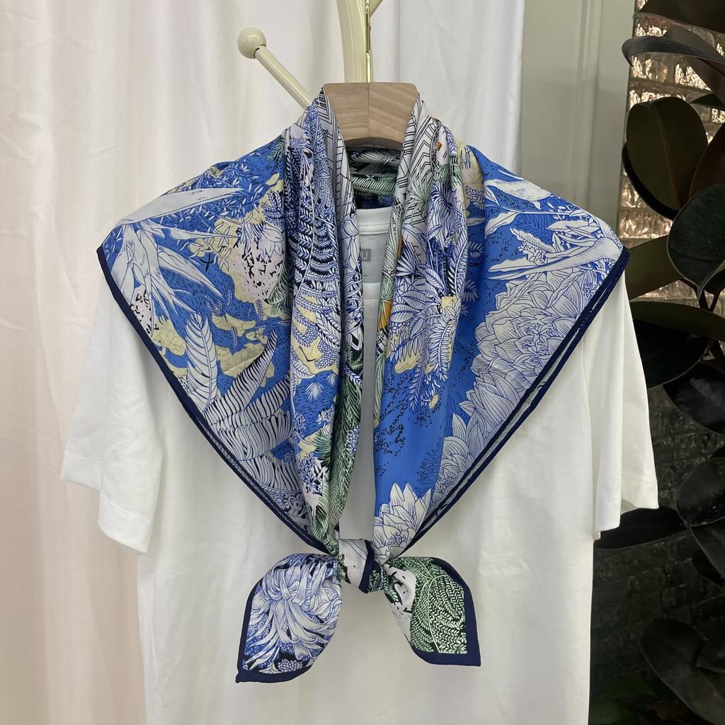 New European American and Korean Printed Silk Scarf with Large Square Scarf Versatile High-end Twill Sunscreen Decorative Shawl Scarf for Women