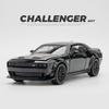Игрушечная машинка Dodge Challenger Hellcat STR Red Eyes в масштабе 1/32, литые автомобили, декоративные модели машин с оттяжкой, со звуком и светом