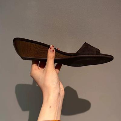 Летние тапочки 2025 Женские лаконичные тонкие низкий каблук вечерние туфли для стриптиза мюли шлепанцы zapatos mujer