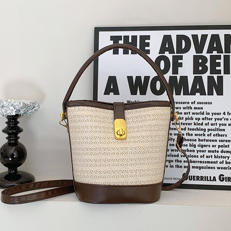 Vintage Fashion Woven Lock Handbag Women'S Versatile Shoulder Crossbody Bag Bucket Bag Women