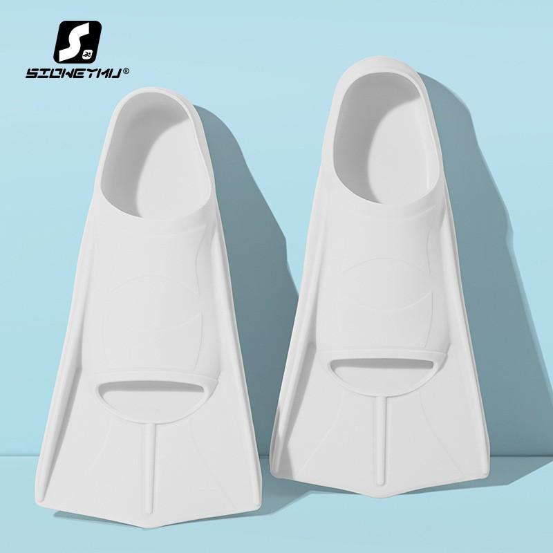 Silicone Swimming Fins Kids Adults Training Snorkeling Diving Equipment Adjustable Fit Comfortable Soft Sole