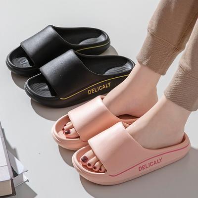 Летние новые женские тапочки с мягкой подошвой и противоскользящим покрытием