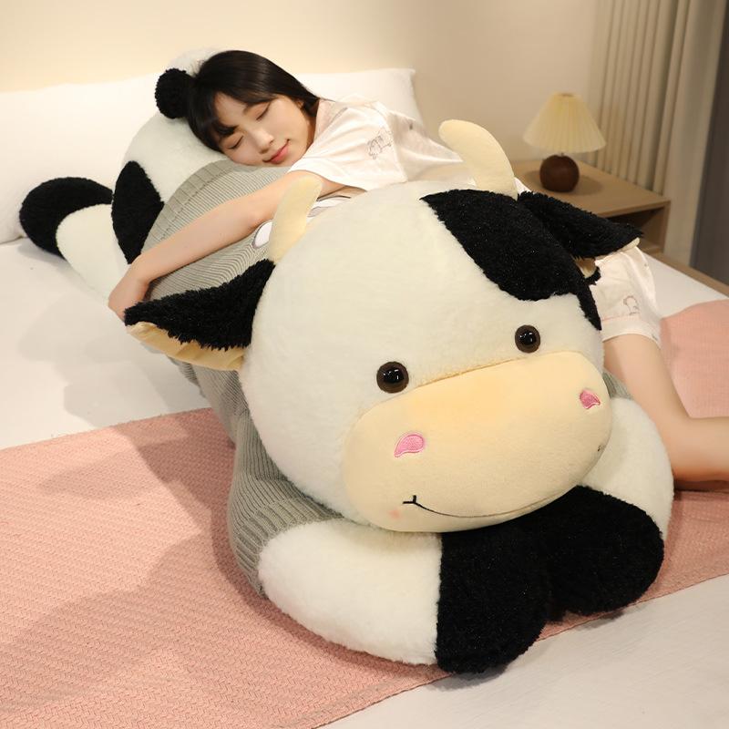 Cartoon Soft Sweater Cow Pillow Plush Toy Cow Doll Girl Companion Comfort Puppet Doll