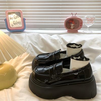 Маленькие кожаные туфли британского стиля 7 см, женские яркие кожаные мокасины ~ весенние и летние юбки, носки, туфли Мэри Джейн