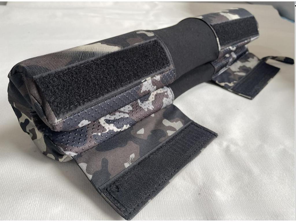 Накладка на шею и плечи для приседаний со штангой и мостика - Мягкая защитная экипировка для тяжелой атлетики