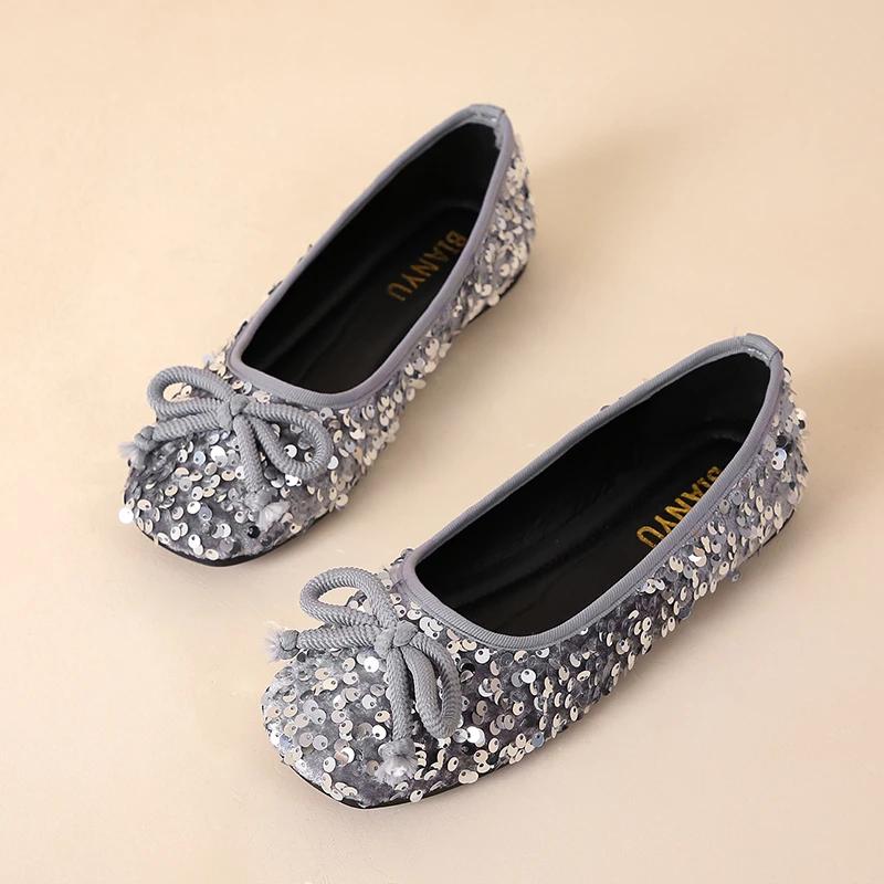 2024 Модные высококачественные однотонные туфли с квадратным носком и неглубоким вырезом, с пайетками, удобные женские туфли без застежек и бантом