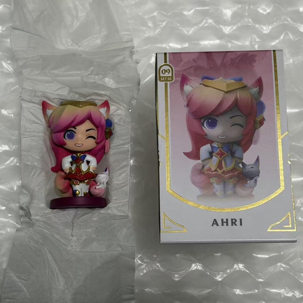 Team Mini League of Legends Figure Single StarGuardian Arcade Yordle Ahri Jinx Lulu Veigar figure Genuine Original Brand New