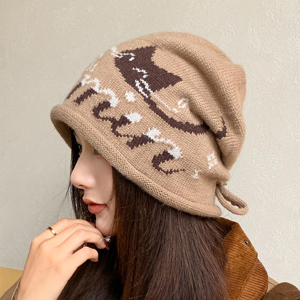 Big head circumference stacking hat women's small face new autumn and winter windproof ear protection wool hat versatile knitted hat