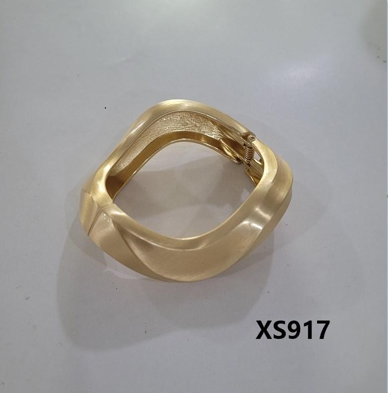 Ingemark Classic Vintage Matte Irregular Heavy Metal Chunky Wide Cuff Bangles Women Punk Gold Color Spring Bracelets Men Jewelry