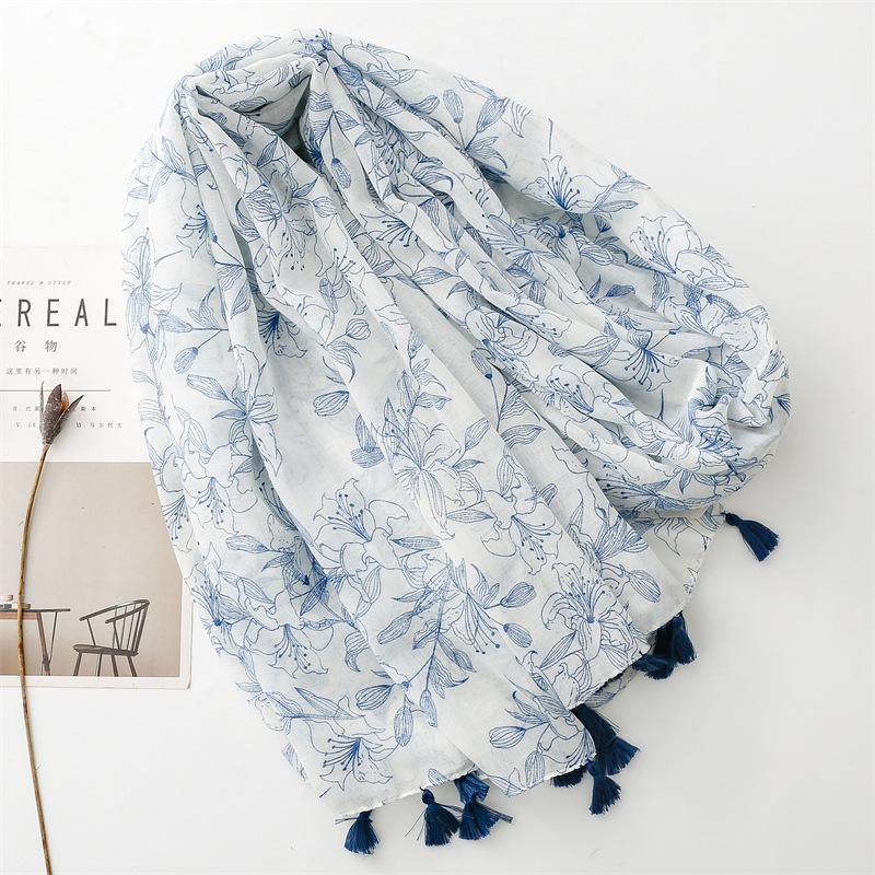 Vintage Blue Floral Print Scarf for Women - Lightweight, Breathable Polyester Shawl with Elegant Rose and Leaf Pattern, Perfect for Spring, Summer