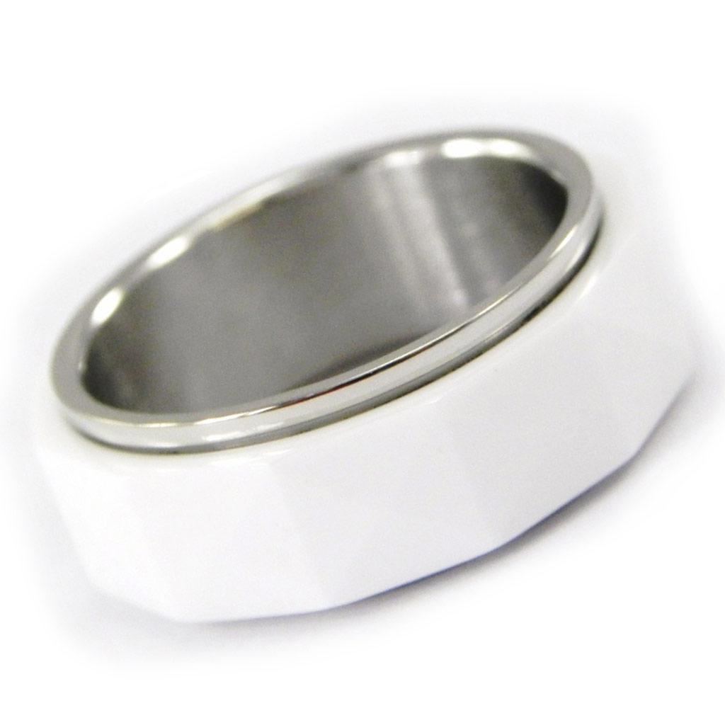 Авторское кольцо 'Mineralia' белая керамика