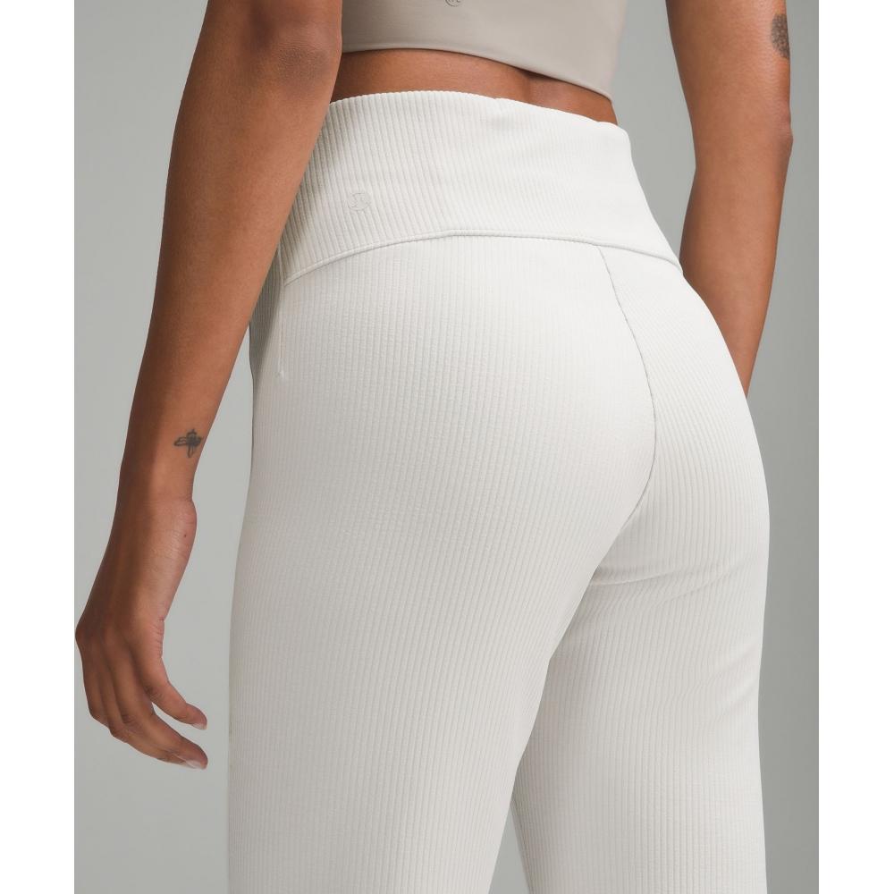 Lululemon Расклешенные брюки Softstreme в рубчик, стандартная кость