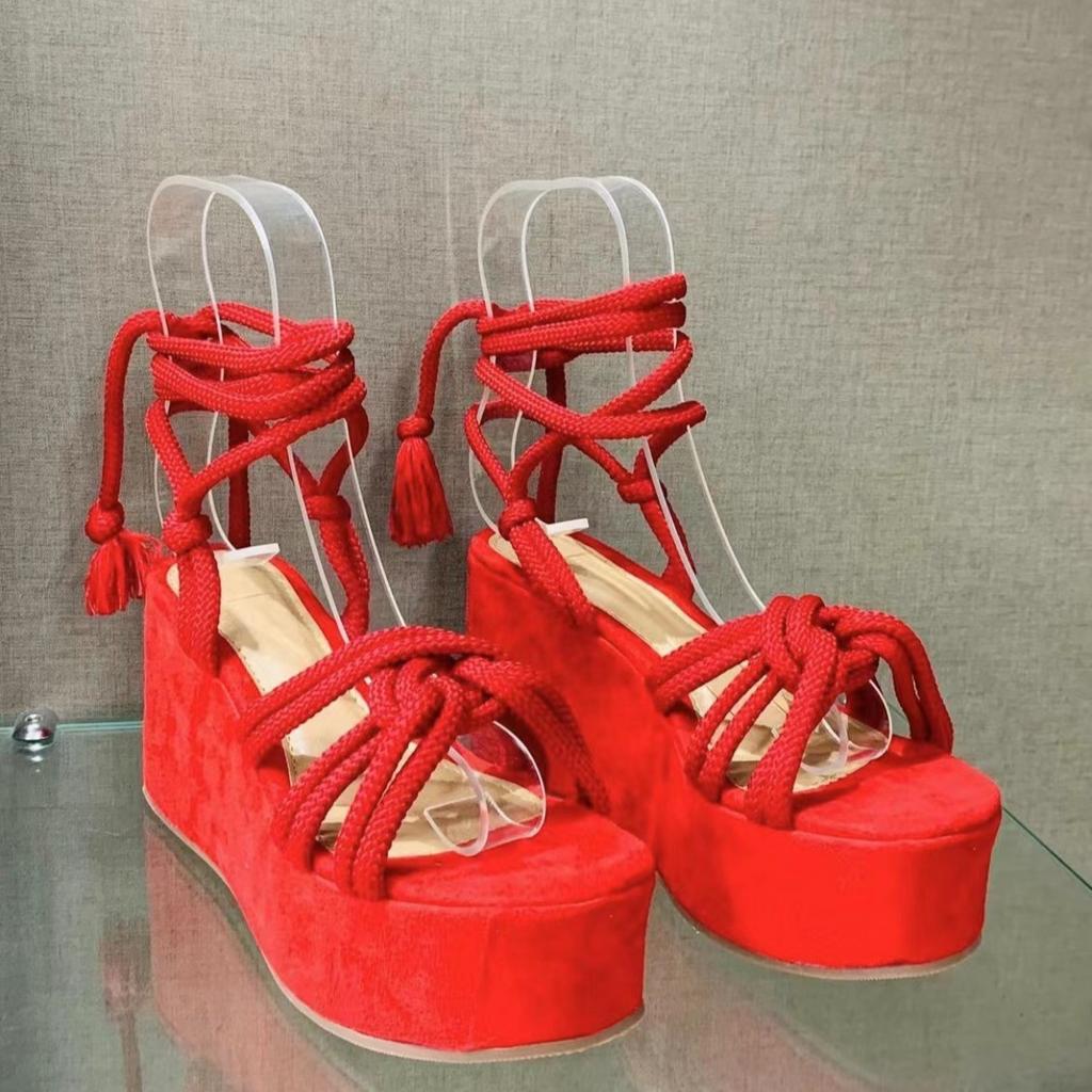 European Beautiful Women's Large Size Platform Shoes Foreign Trade Women's Shoes 2025 Summer New Fish Mouth Strap Wedge Heel Sandals Women