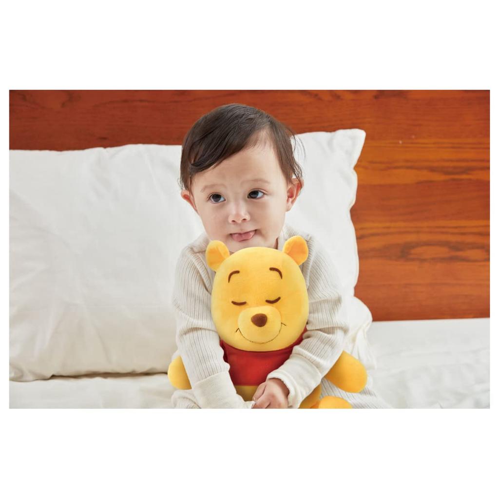 Hug and Tap On the Bed the Pooh switch/Winnie