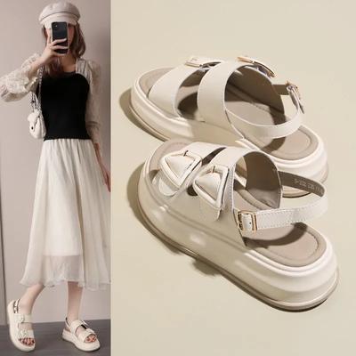 2024 Женские сандалии Туфли на платформе Летние шлепанцы 2024 Новые модные тапочки с открытым носком Спортивные дизайнерские туфли Повседневная обувь Женские шлепанцы