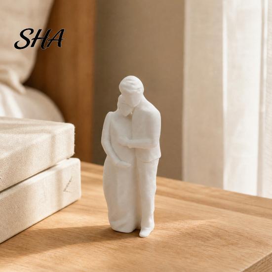 Romantic Home Accent 3D Printed Couple Figurine, Husband And Pregnant Wife Embrace Sculpture, Smooth Edge Figurine Lover Statue for Decor, Gifts
