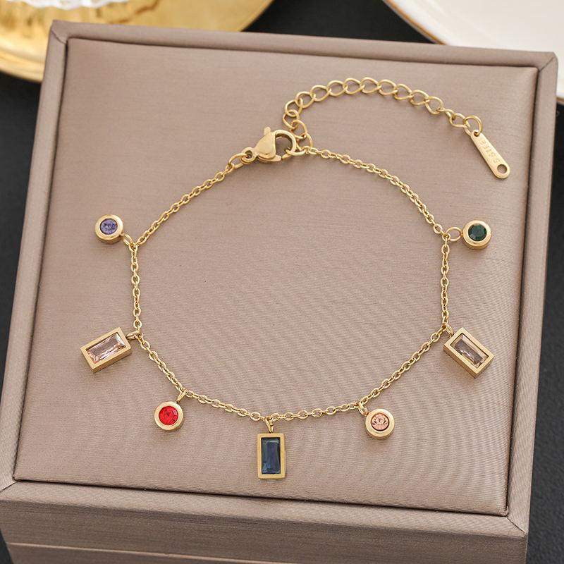 Женский модный браслет из титановой стали: Элегантный японский и корейский дизайн, Нержавеющая сталь с защитой от выцветания, Универсальные ювелирные изделия.