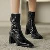 Женские осенне-зимние ботинки на высоком толстом каблуке с черной молнией