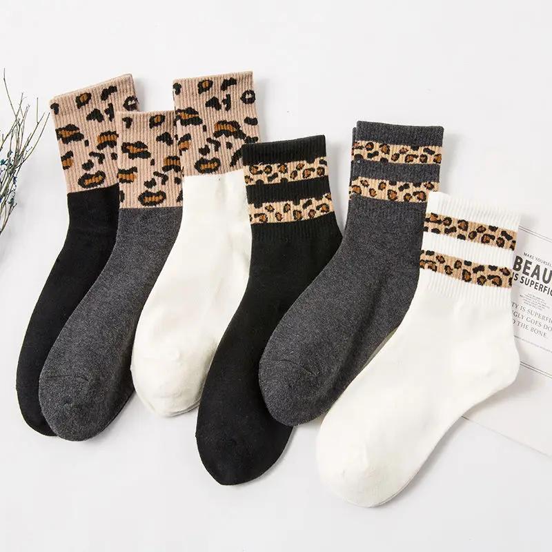 Spotted Leopard Print Women Socks Fashion Mid-Tube Socks For Girls Novelty Animal Pattern Japanese Style Autuma Spring Summer
