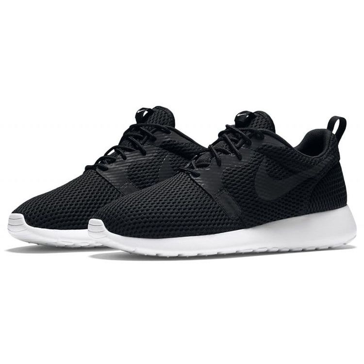 Nike Roshe One Hyperfuse Breathe Black Men Sneakers Black-White 833125-001
