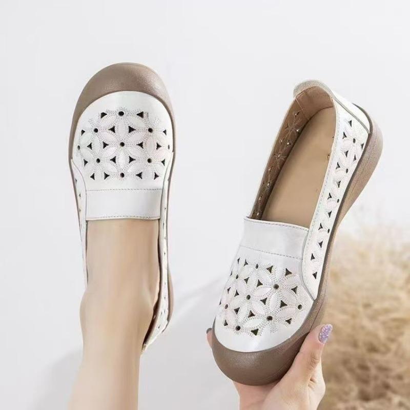 Summer New Hollow Doudou Shoes Soft Leather Soft Sole Casual One-pedal Comfortable Flat Bottom Breathable Comfortable Shoes