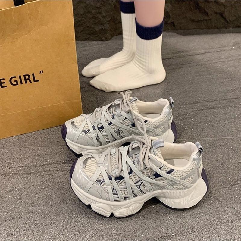 Сетчатые кроссовки на платформе для женщин, весенние новинки, увеличивающие рост, дышащие, с круглым носком, нишевые спортивно-повседневные туфли