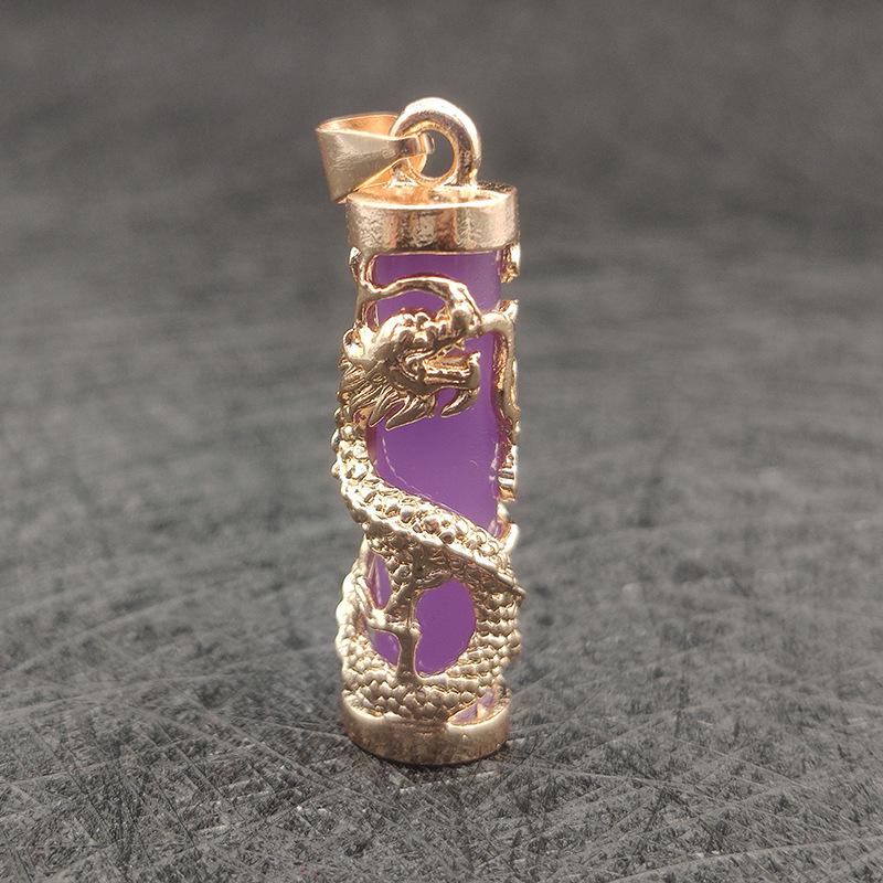 Ожерелье с подвеской из смолы с золотым драконом для мужчин - яркий и смелый дизайн