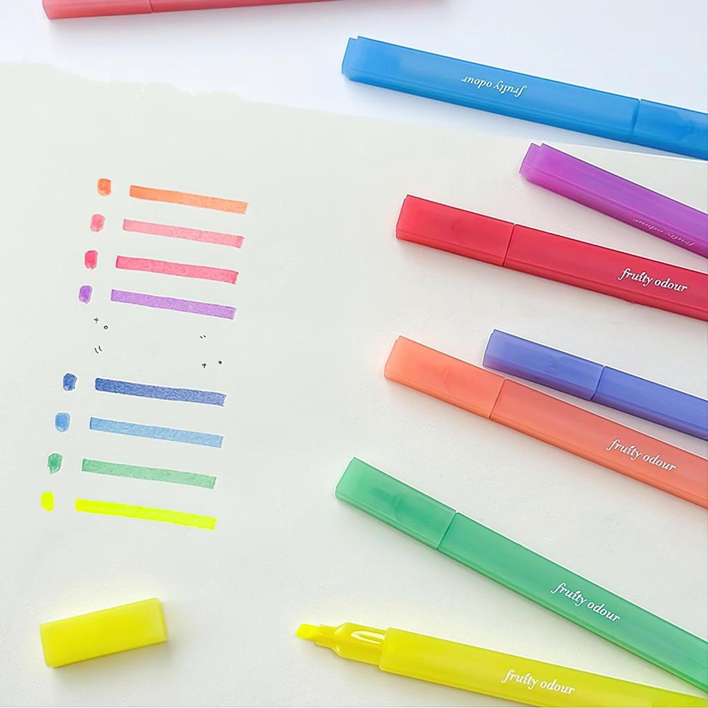 4pcs Fruity Odour Color Highlighter Pens Set Fruit Buffet Design Soft Brush Tip Marker Liner for Drawing Painting